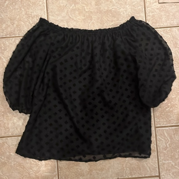 Women’s Sheer Black Top - Picture 2 of 7